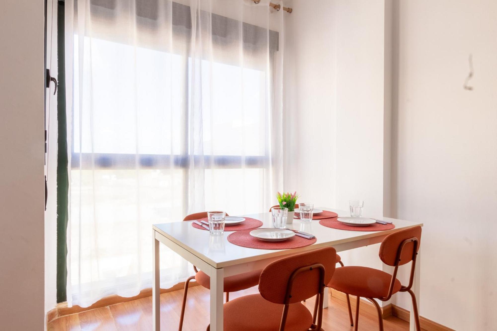 Apartamento Cerca Del Mar Y Aeropuerto Alicante Eksteriør bilde
